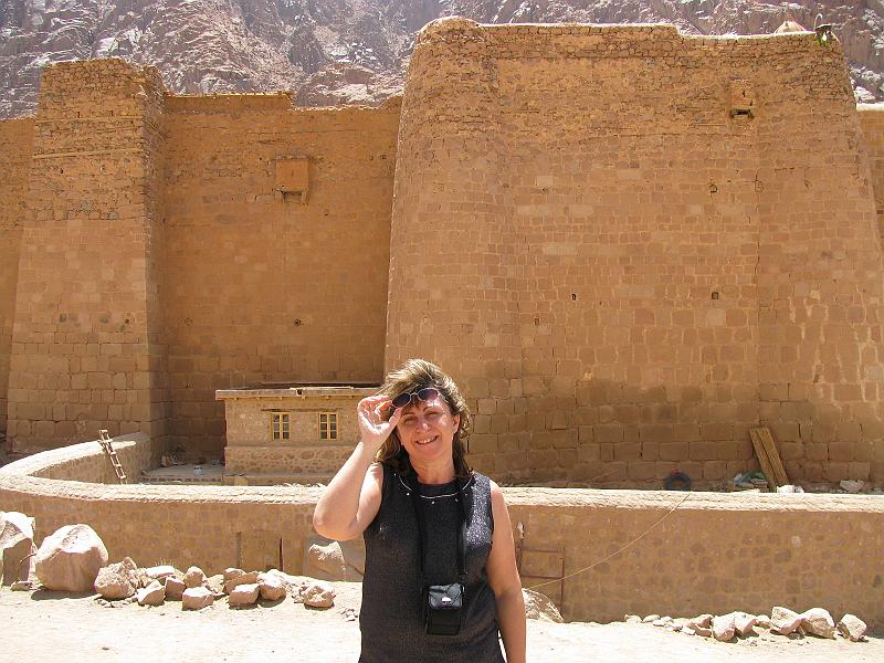 Sharm-el-Sheikh 342.jpg - Katharinen-Kloster & Mosesberg
St. Catherine monastery - Mount Sinai - Moses Mountain
Egypt - Sinai